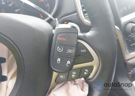 2015 Jeep Grand Cherokee from USA, damaged, VIN 1C4RJFJG4FC769188